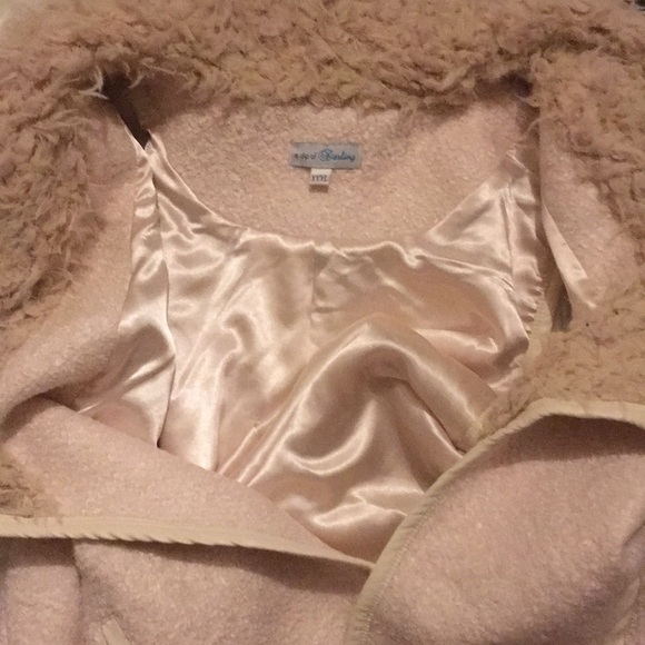 Cream Shearling Wool Collar Vest XXXL - Picture 8 of 8